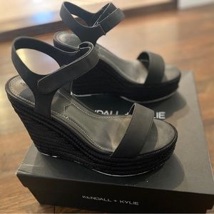 Kendall and Kylie wedges